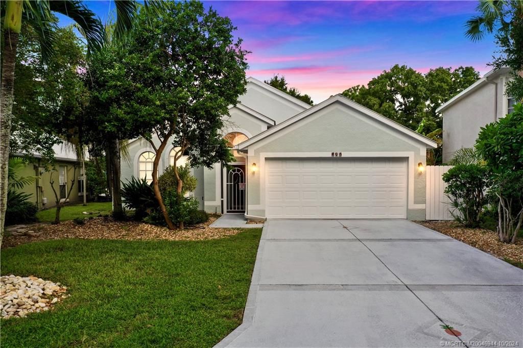 Photo of 896 NW Waterlily Place, Jensen Beach, FL 34957 (MLS # M20046944)
