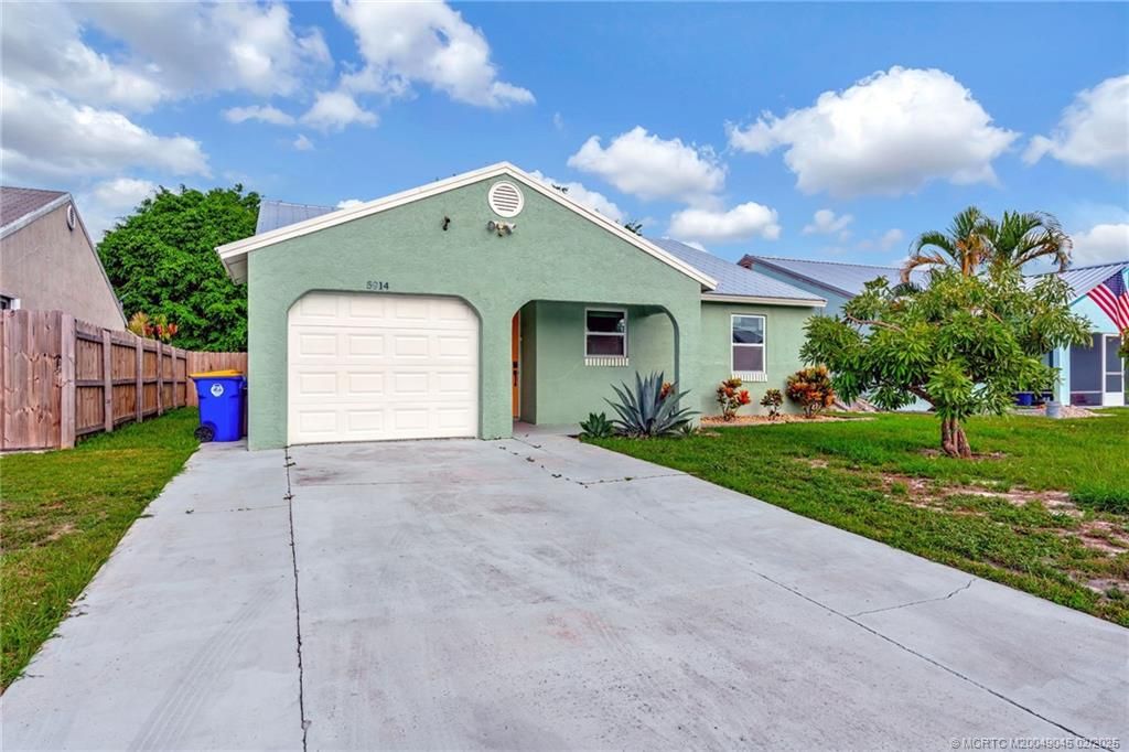 Photo of 5914 SE Mitzi Lane, Stuart, FL 34997 (MLS # M20049045)