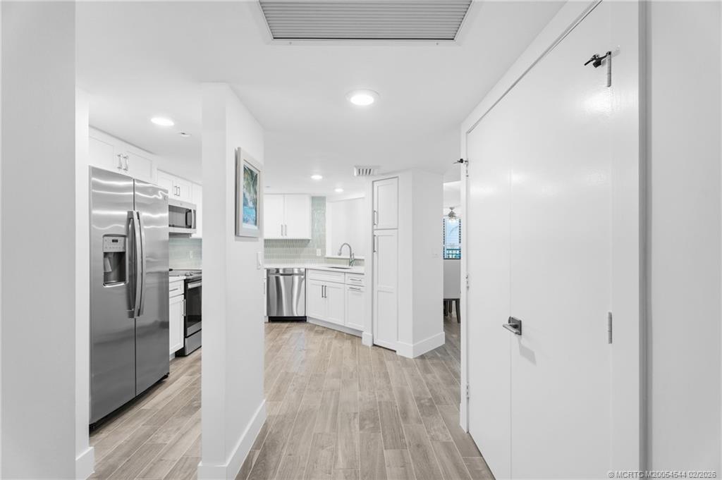 8800 S Ocean Drive 208