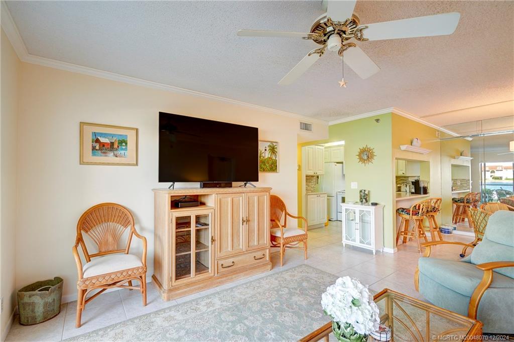 Jensen Beach, Florida 34957, United States, 2 Bedrooms Bedrooms, ,2 BathroomsBathrooms,Residential,Pending,26435