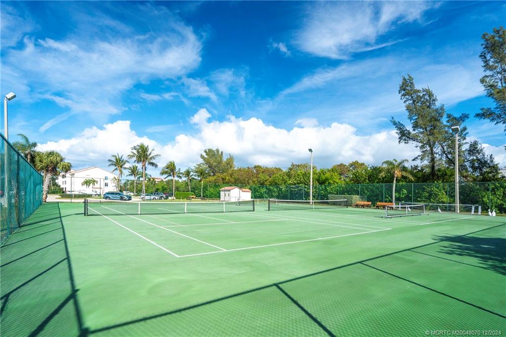 Jensen Beach, Florida 34957, United States, 2 Bedrooms Bedrooms, ,2 BathroomsBathrooms,Residential,Pending,26435