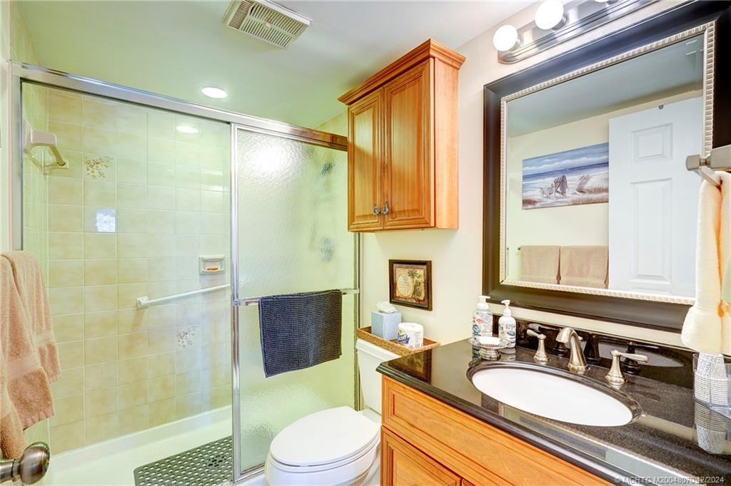 Jensen Beach, Florida 34957, United States, 2 Bedrooms Bedrooms, ,2 BathroomsBathrooms,Residential,Pending,26435