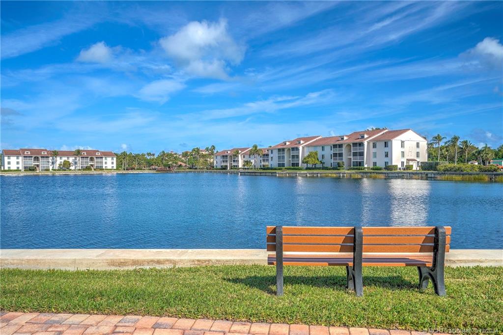 Jensen Beach, Florida 34957, United States, 2 Bedrooms Bedrooms, ,2 BathroomsBathrooms,Residential,Pending,26435