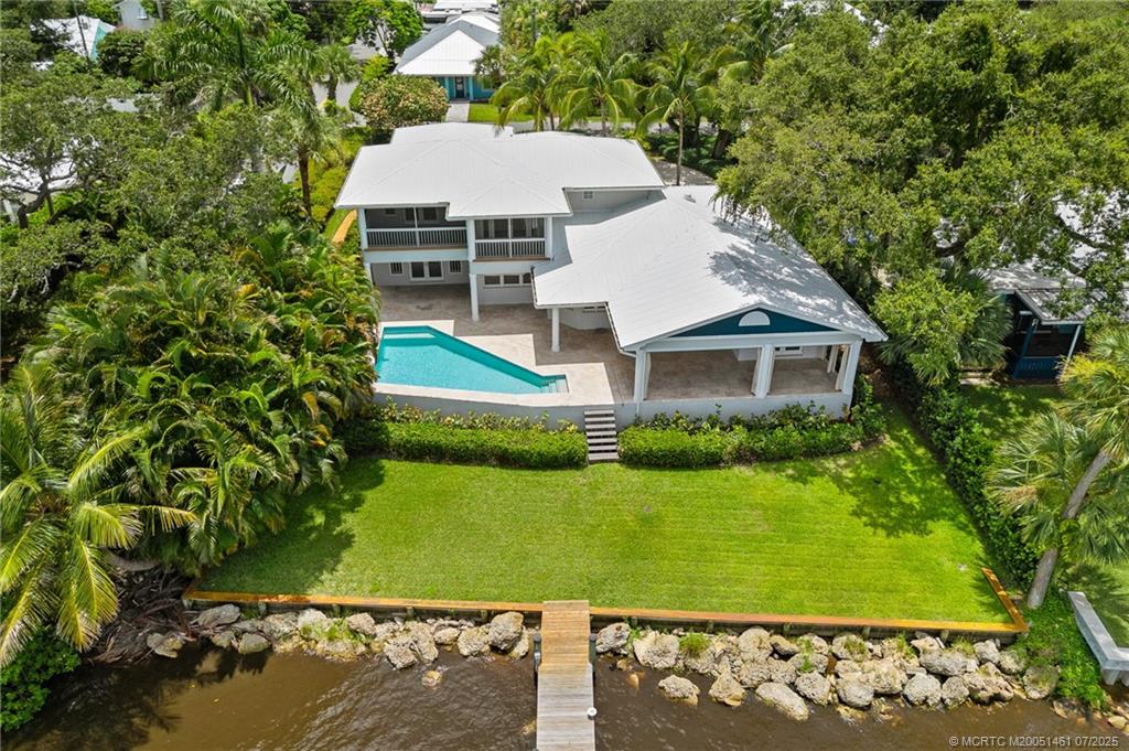 700 SW Saint Lucie Crescent