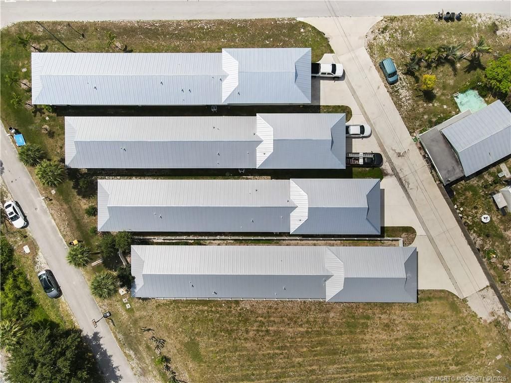 Photo of 4984 SE Railway Avenue, Stuart, FL 34997 (MLS # M20053671)