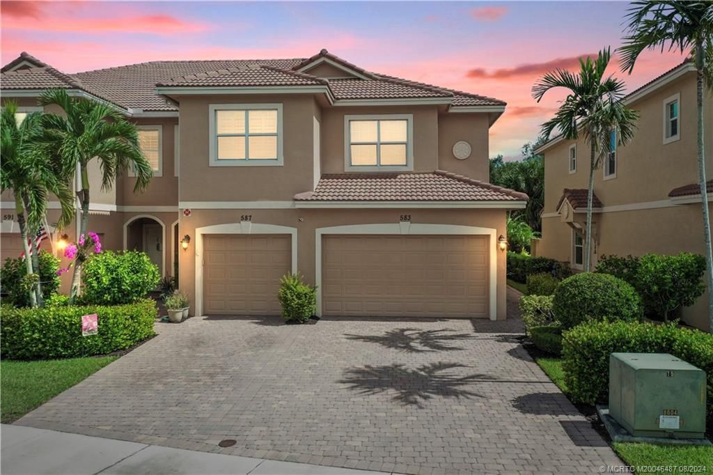 Photo of 583 SW Glen Crest Way, Stuart, FL 34997 (MLS # M20046487)