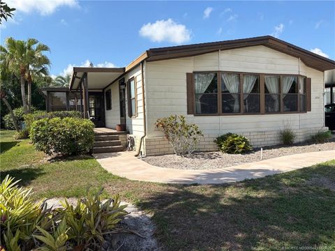 Photo of 2856 SW Toronado Trail, Stuart, FL 34997 (MLS # M20055483)