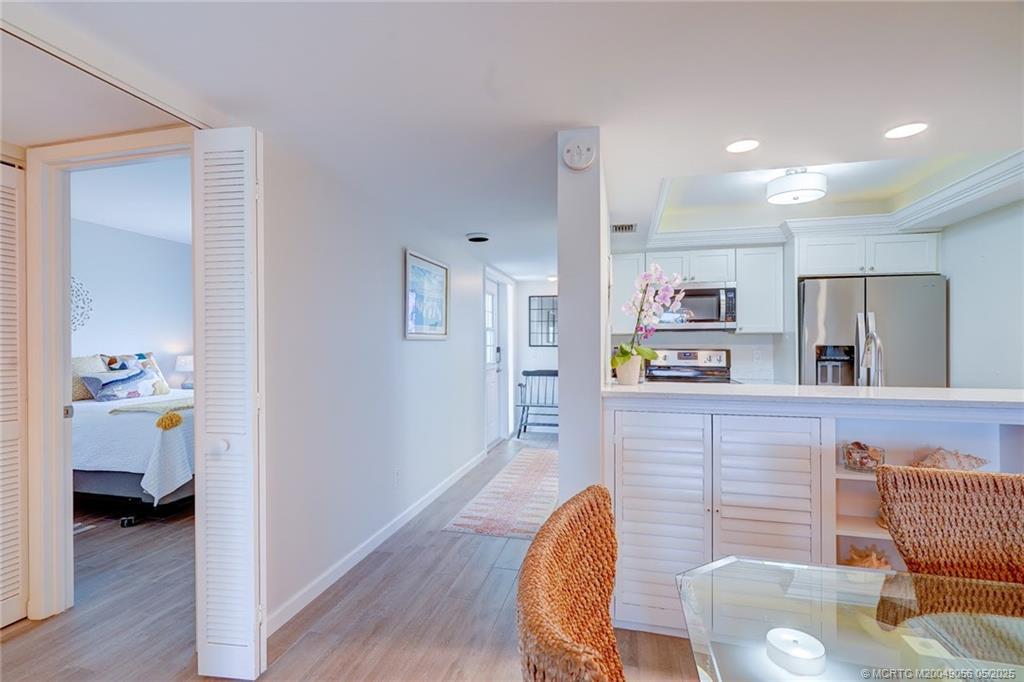 Stuart, Florida 34996, United States, 2 Bedrooms Bedrooms, ,2 BathroomsBathrooms,Residential,Active,77579