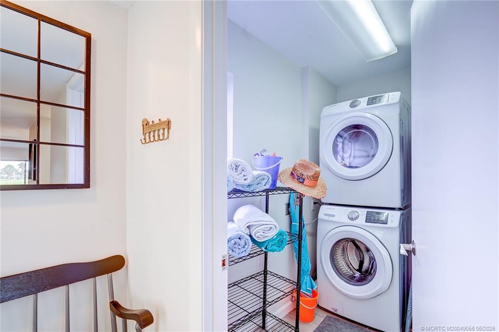 Stuart, Florida 34996, United States, 2 Bedrooms Bedrooms, ,2 BathroomsBathrooms,Residential,Active,77579