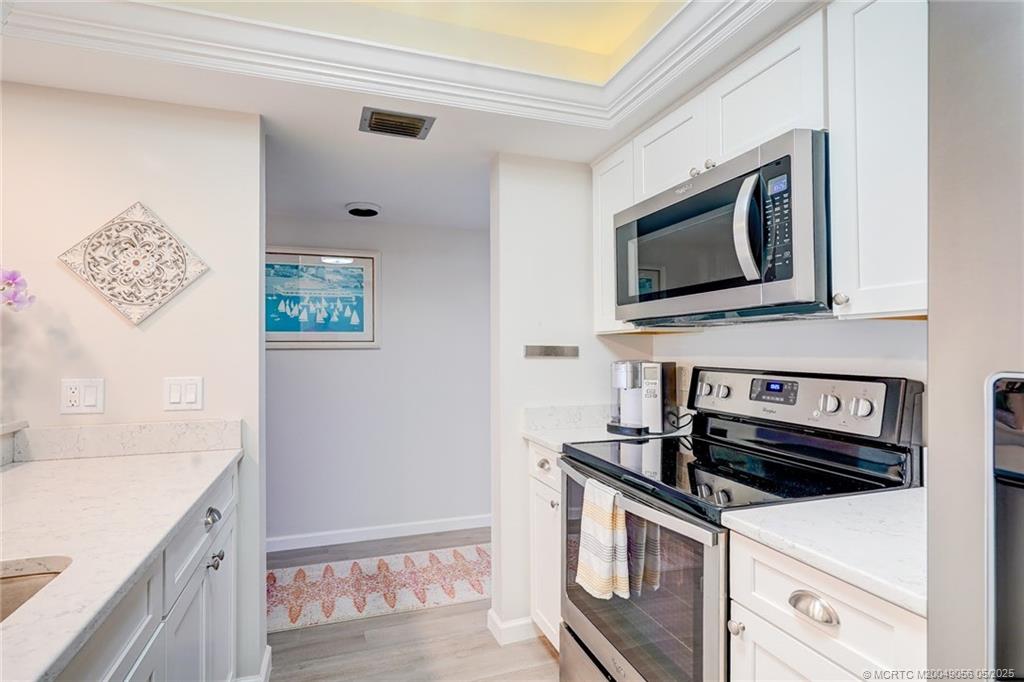 Stuart, Florida 34996, United States, 2 Bedrooms Bedrooms, ,2 BathroomsBathrooms,Residential,Active,77579