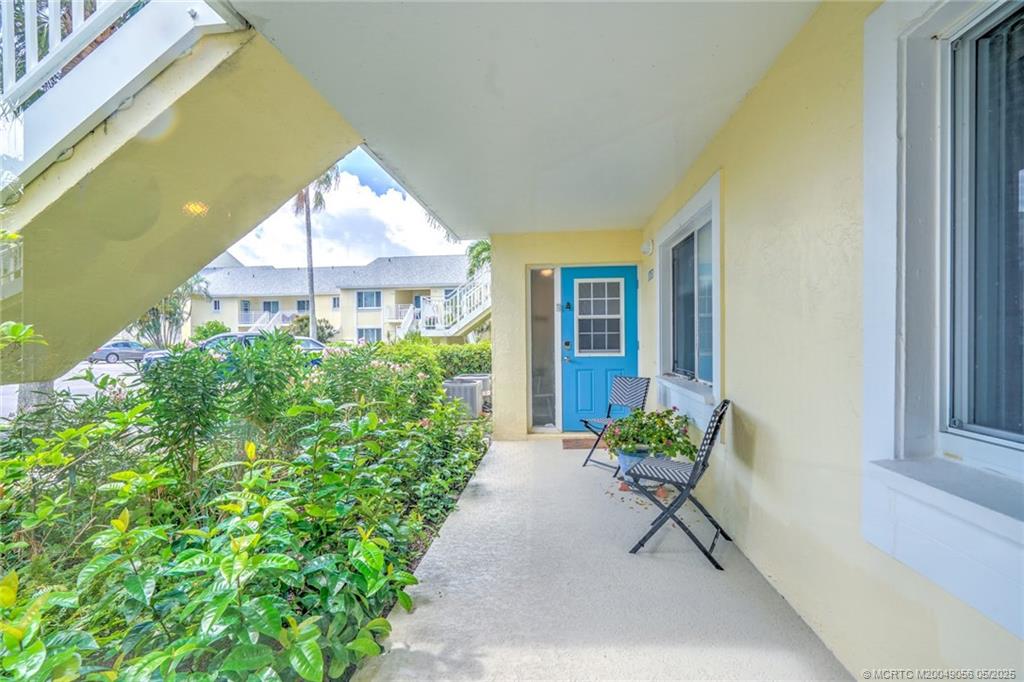 Stuart, Florida 34996, United States, 2 Bedrooms Bedrooms, ,2 BathroomsBathrooms,Residential,Active,77579