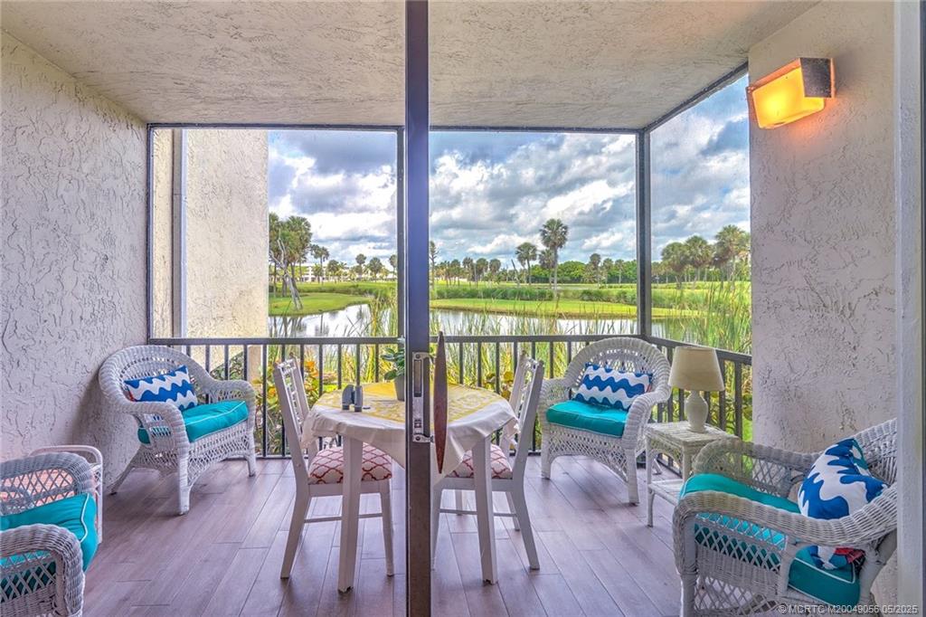 Stuart, Florida 34996, United States, 2 Bedrooms Bedrooms, ,2 BathroomsBathrooms,Residential,Active,77579