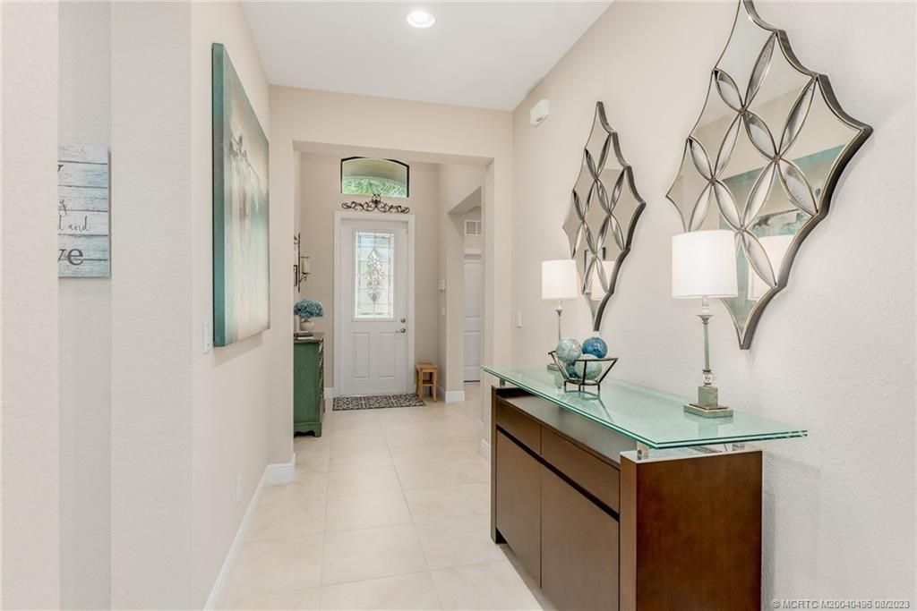 Photo of 5891 SE Entry Court, Stuart, FL 34997 (MLS # M20040496)