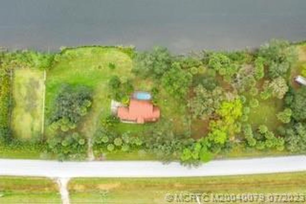 Photo of 18001 SW Kanner Highway, Indiantown, FL 34956 (MLS # M20040079)