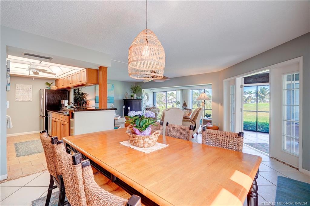 Stuart, Florida 34996, United States, 2 Bedrooms Bedrooms, ,2 BathroomsBathrooms,Residential,Active,60839