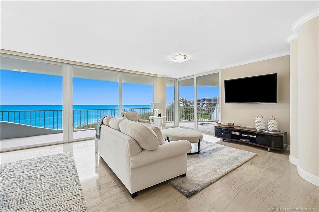 Photo of 2001 SE Sailfish Point Boulevard #313, Stuart, FL 34996 (MLS # M20054079)