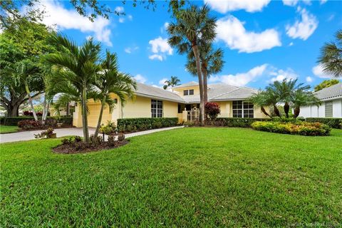 Photo of 3510 SE Cambridge Drive, Stuart, FL 34997 (MLS # M20054845)