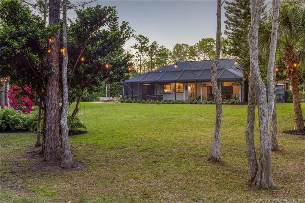 9544 Mockingbird Trail