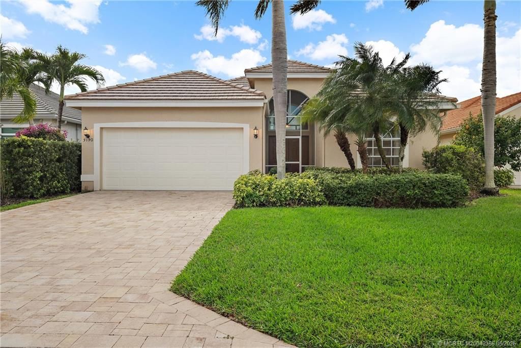 Photo of 3190 SE Carrick Green Court, Port Saint Lucie, FL 34952 (MLS # M20049356)