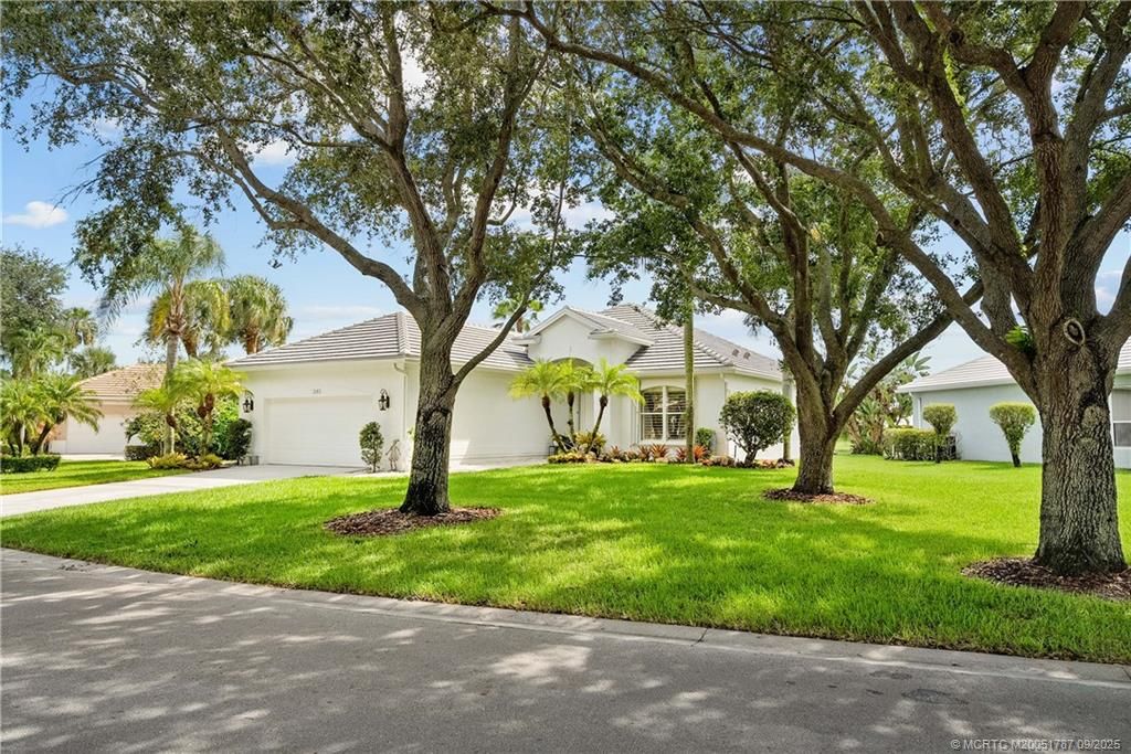 Photo of 2183 SW Brookhaven Way, Palm City, FL 34990 (MLS # M20051787)
