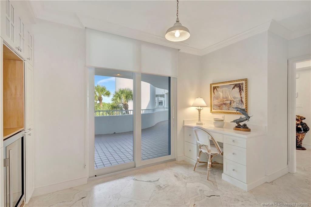 Stuart, Florida 34996, United States, 3 Bedrooms Bedrooms, ,3 BathroomsBathrooms,Residential,Active,203705