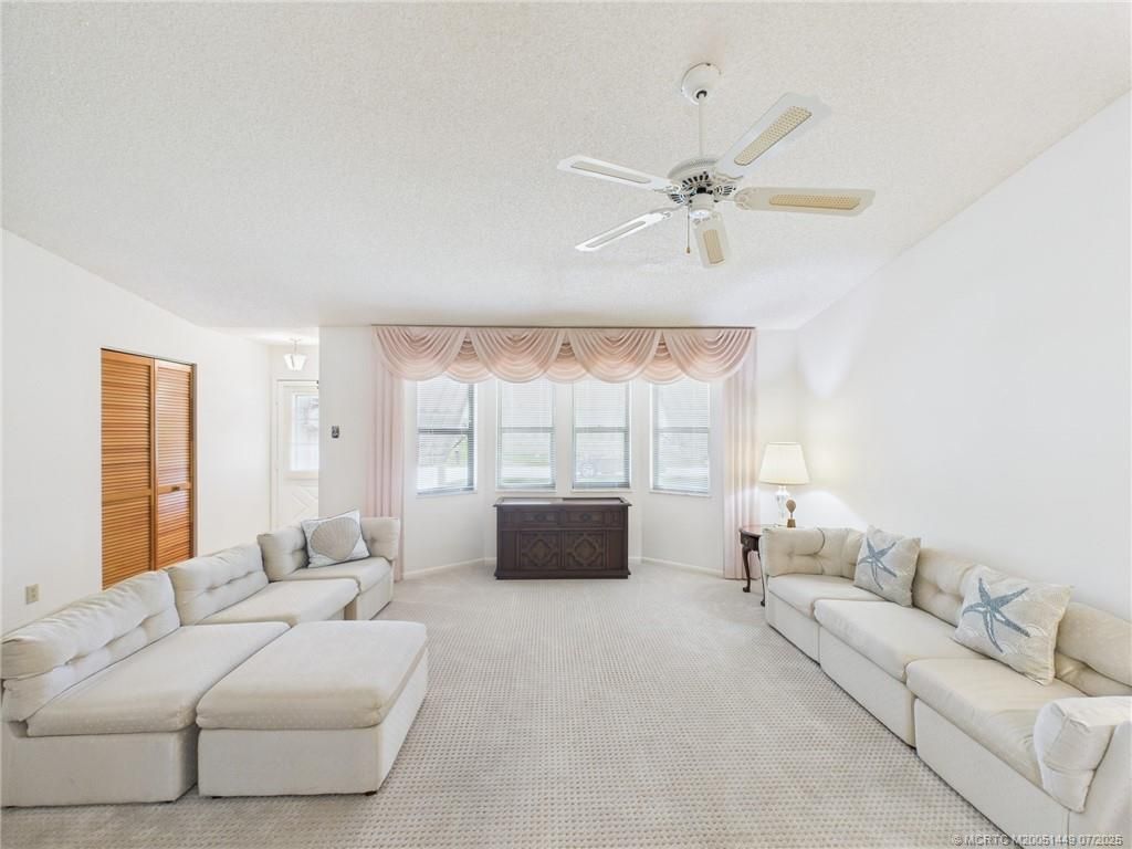 Photo of 431 Kendall Avenue, Sebastian, FL 32958 (MLS # M20051449)