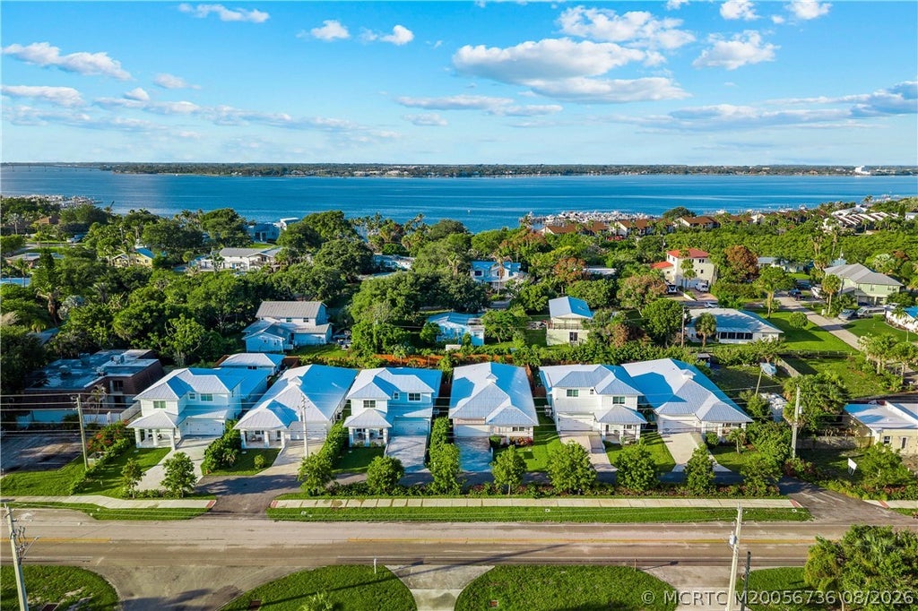 Photo of 1920 NE Dixie Highway, Jensen Beach, FL 34957 (MLS # M20056736)