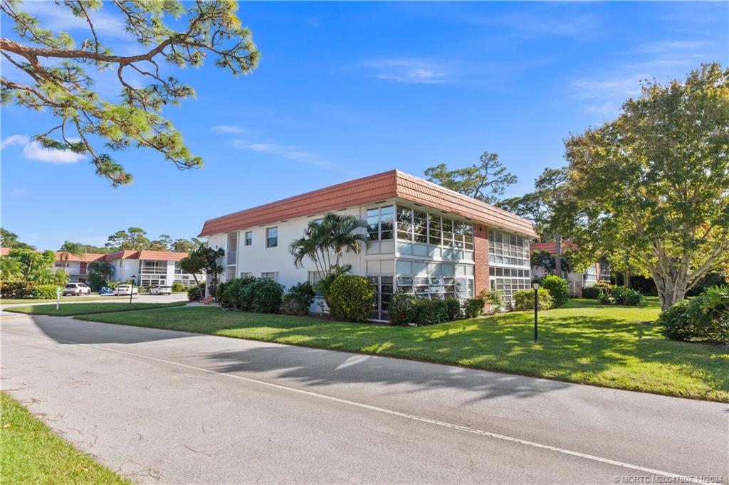 Stuart, Florida 34996, United States, 2 Bedrooms Bedrooms, ,2 BathroomsBathrooms,Residential,Active,30441