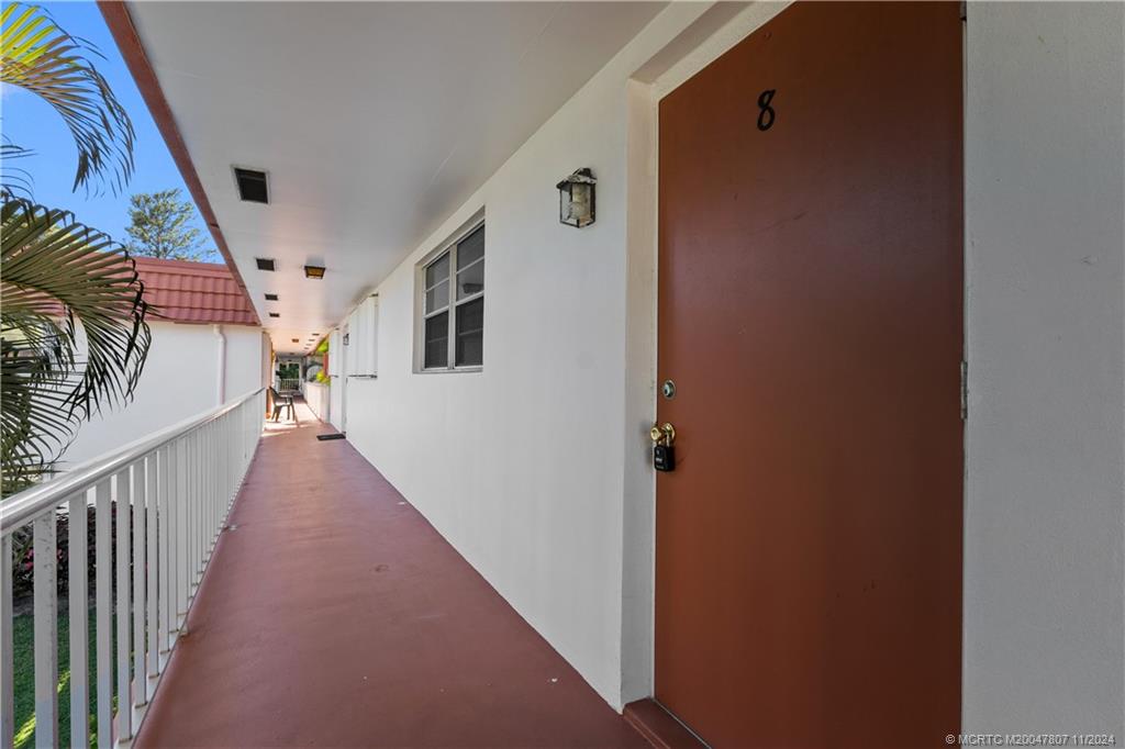 Stuart, Florida 34996, United States, 2 Bedrooms Bedrooms, ,2 BathroomsBathrooms,Residential,Active,30441