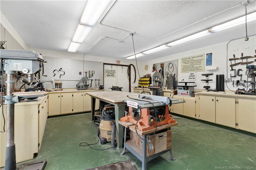 Stuart, Florida 34996, United States, 2 Bedrooms Bedrooms, ,2 BathroomsBathrooms,Residential,Active,30441