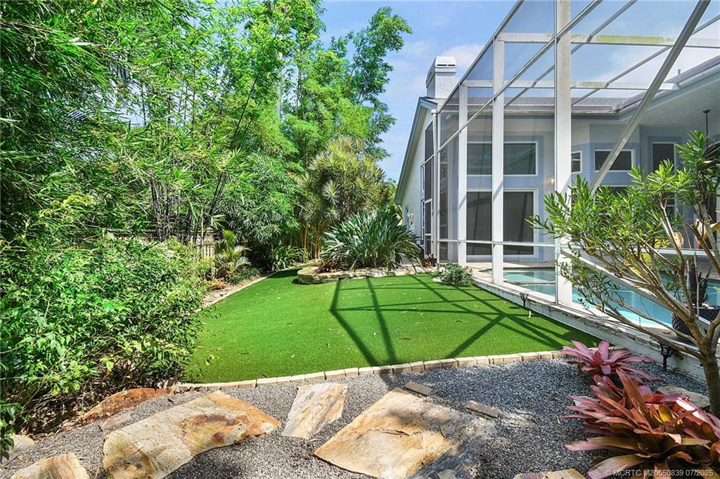 Stuart, Florida 34996, United States, 3 Bedrooms Bedrooms, ,3 BathroomsBathrooms,Residential,Active,140694