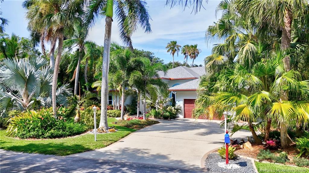 Stuart, Florida 34996, United States, 3 Bedrooms Bedrooms, ,3 BathroomsBathrooms,Residential,Active,140694