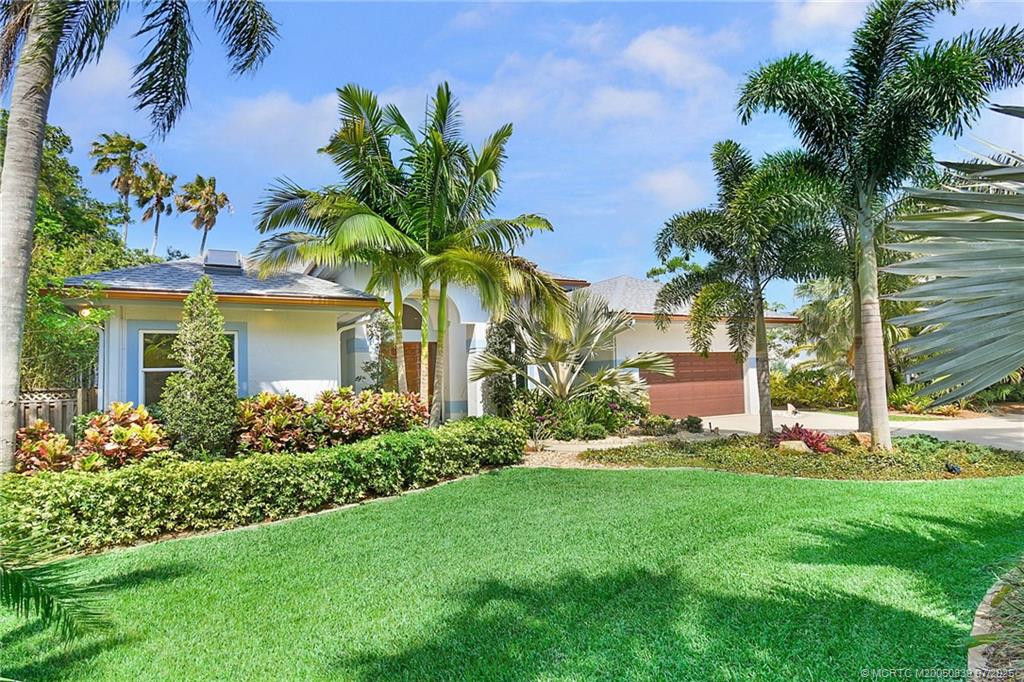 Stuart, Florida 34996, United States, 3 Bedrooms Bedrooms, ,3 BathroomsBathrooms,Residential,Active,140694