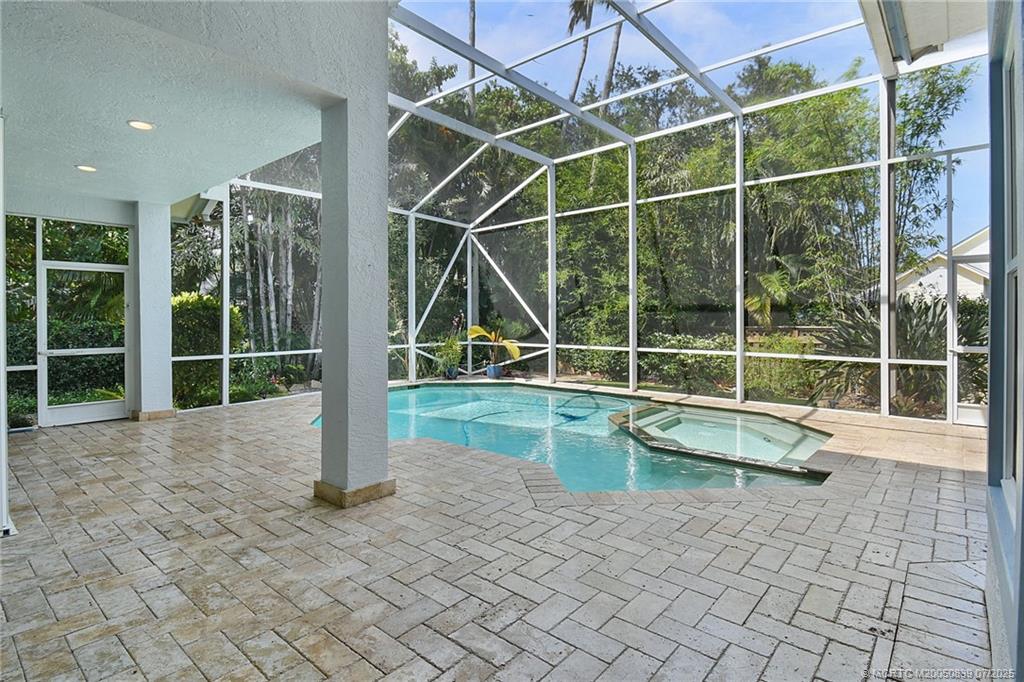 Stuart, Florida 34996, United States, 3 Bedrooms Bedrooms, ,3 BathroomsBathrooms,Residential,Active,140694