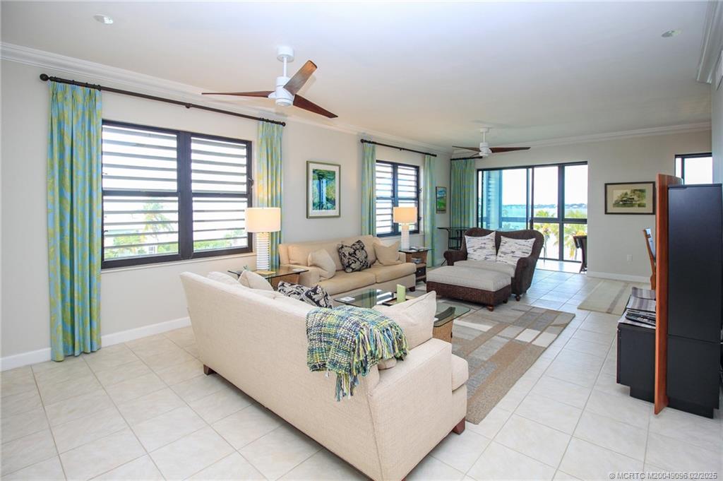 Stuart, Florida 34996, United States, 2 Bedrooms Bedrooms, ,2 BathroomsBathrooms,Residential,Active,5371