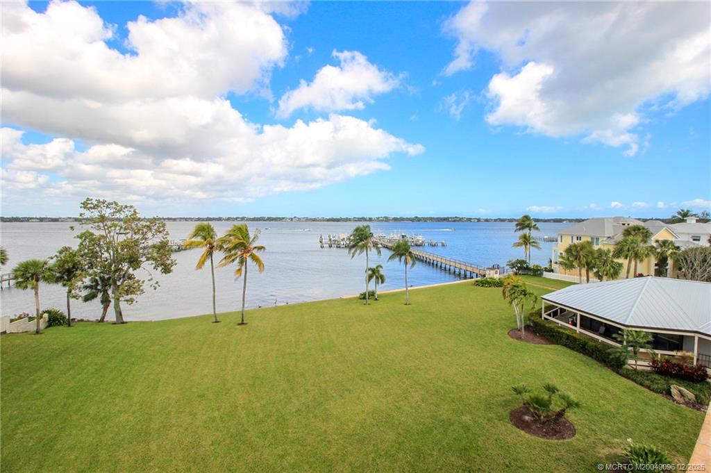 Stuart, Florida 34996, United States, 2 Bedrooms Bedrooms, ,2 BathroomsBathrooms,Residential,Active,5371