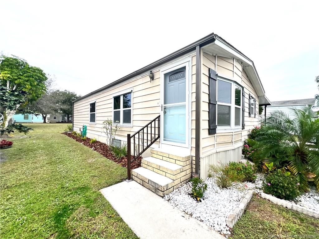 Photo of 420 La Buona Vita Drive, Port Saint Lucie, FL 34952 (MLS # M20042702)