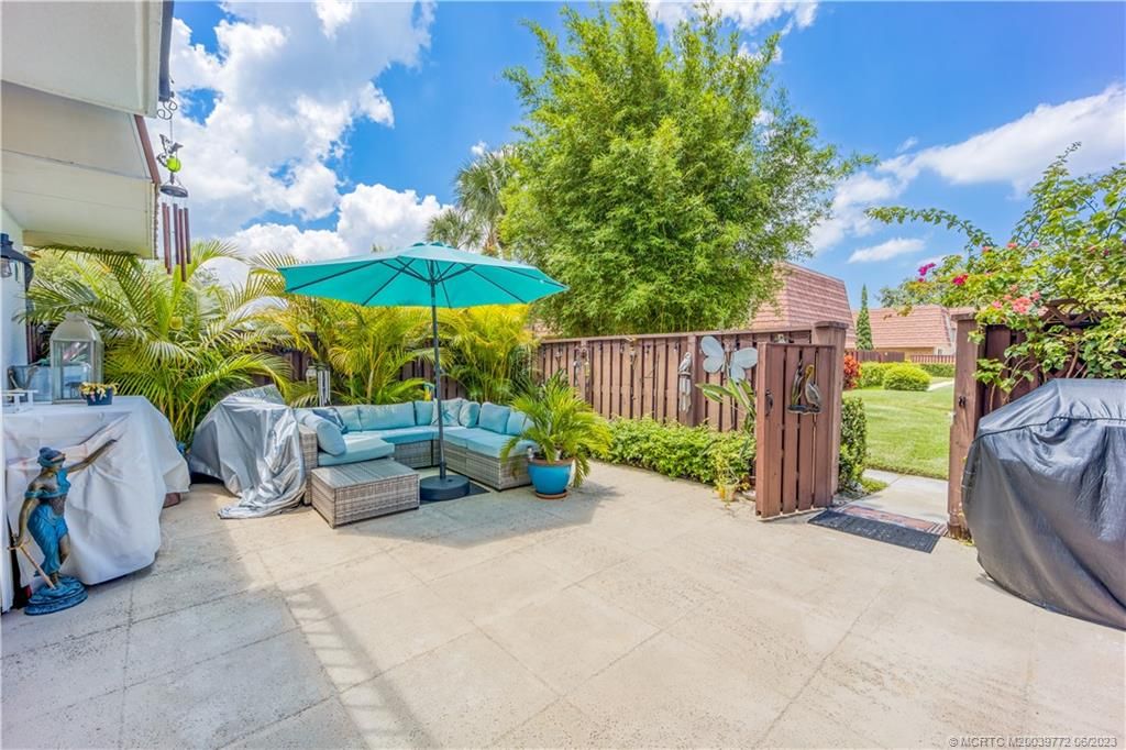 Photo of 3013 SW Sunset Trace Circle, Palm City, FL 34990 (MLS # M20039772)