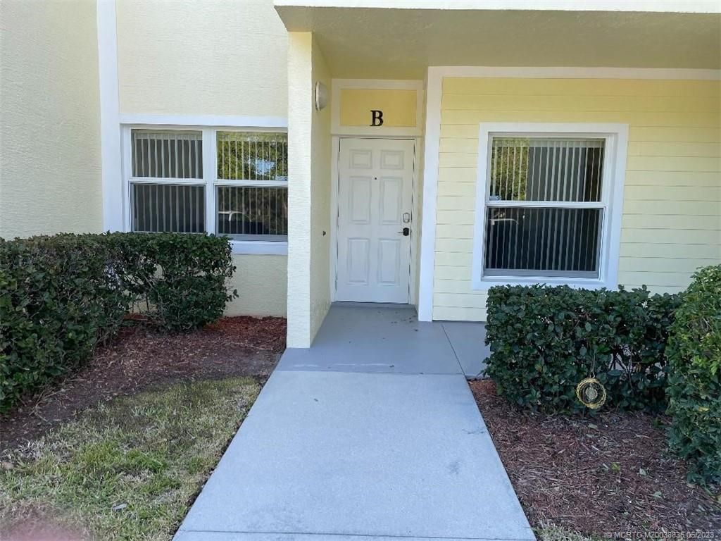 Photo of 4210 Gator Trace Avenue #B, Fort Pierce, FL 34982 (MLS # M20038836)