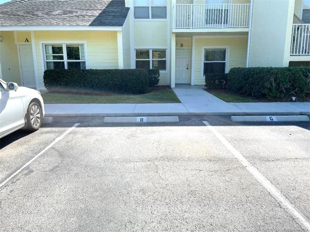 Photo of 4210 Gator Trace Avenue #B, Fort Pierce, FL 34982 (MLS # M20038836)