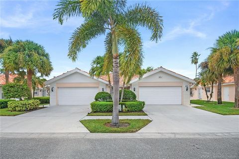 Photo of 8328 SE Double Tree Drive, Hobe Sound, FL 33455 (MLS # M20052821)