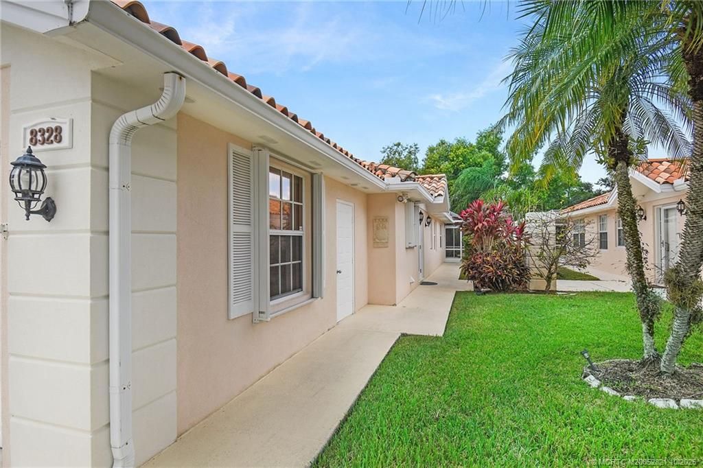 Photo of 8328 SE Double Tree Drive, Hobe Sound, FL 33455 (MLS # M20052821)