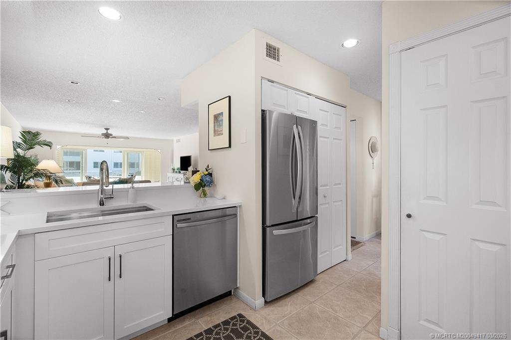 1550 NE Ocean Boulevard A103