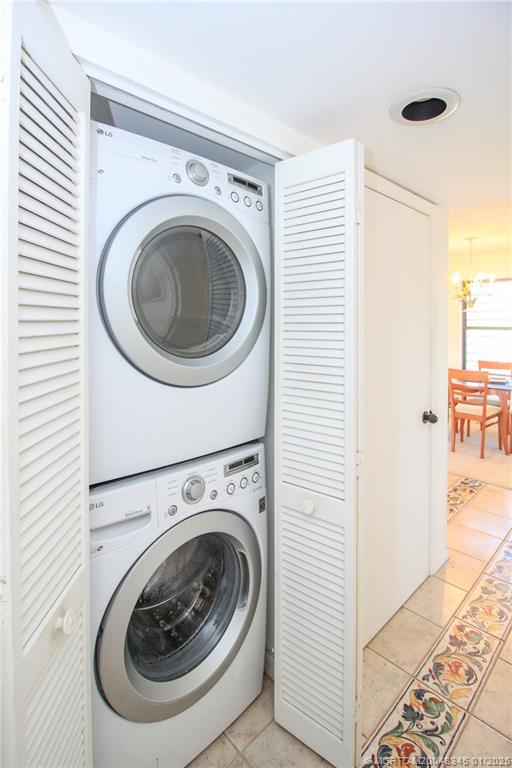 Stuart, Florida 34996, United States, 2 Bedrooms Bedrooms, ,2 BathroomsBathrooms,Residential,Active,21843