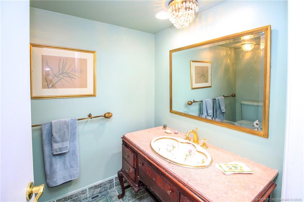 Stuart, Florida 34996, United States, 2 Bedrooms Bedrooms, ,2 BathroomsBathrooms,Residential,Active,21843