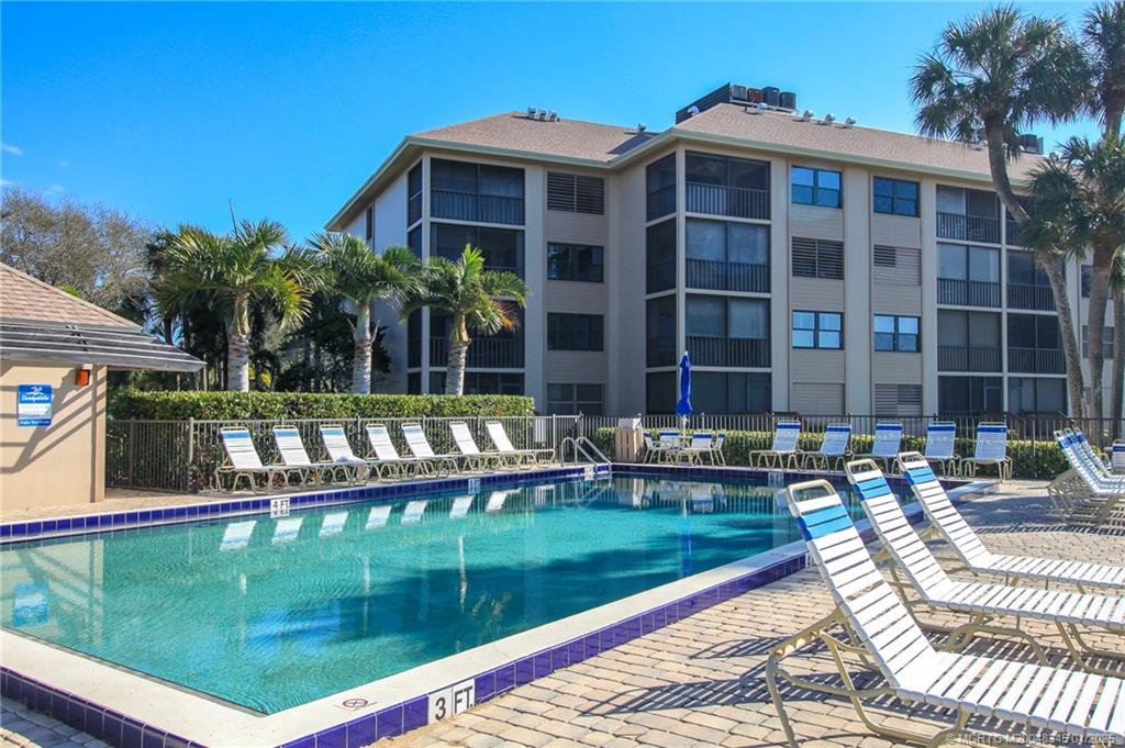 Stuart, Florida 34996, United States, 2 Bedrooms Bedrooms, ,2 BathroomsBathrooms,Residential,Active,21843