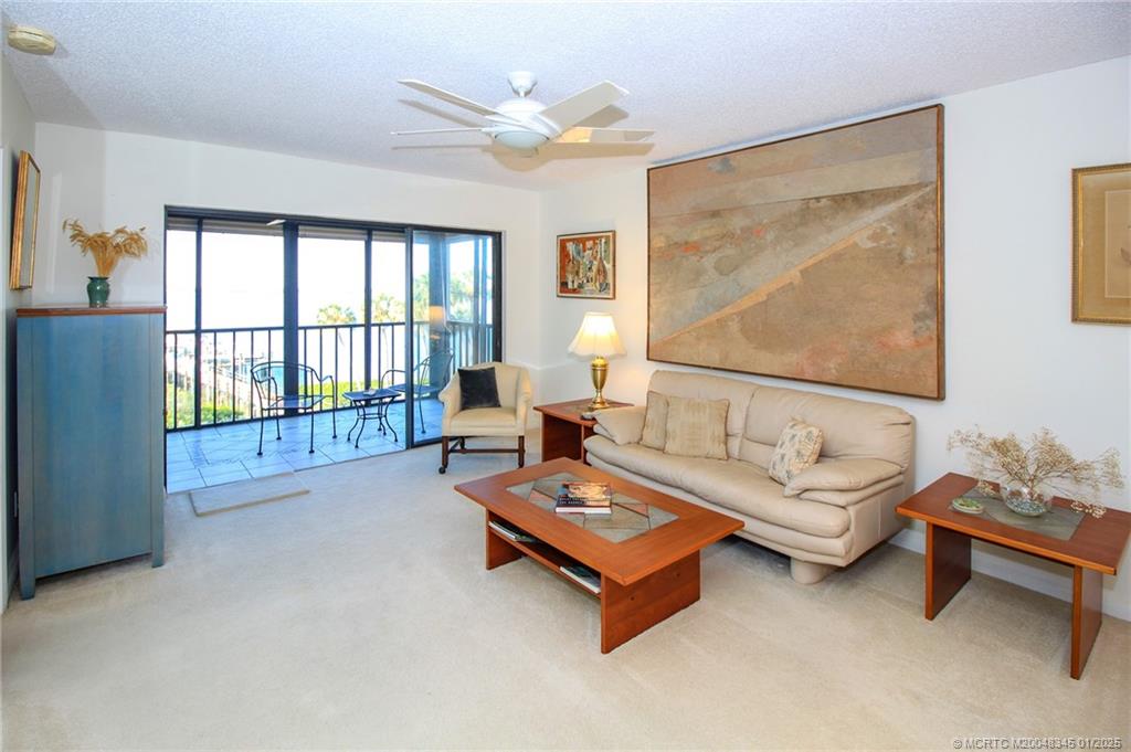 Stuart, Florida 34996, United States, 2 Bedrooms Bedrooms, ,2 BathroomsBathrooms,Residential,Active,21843
