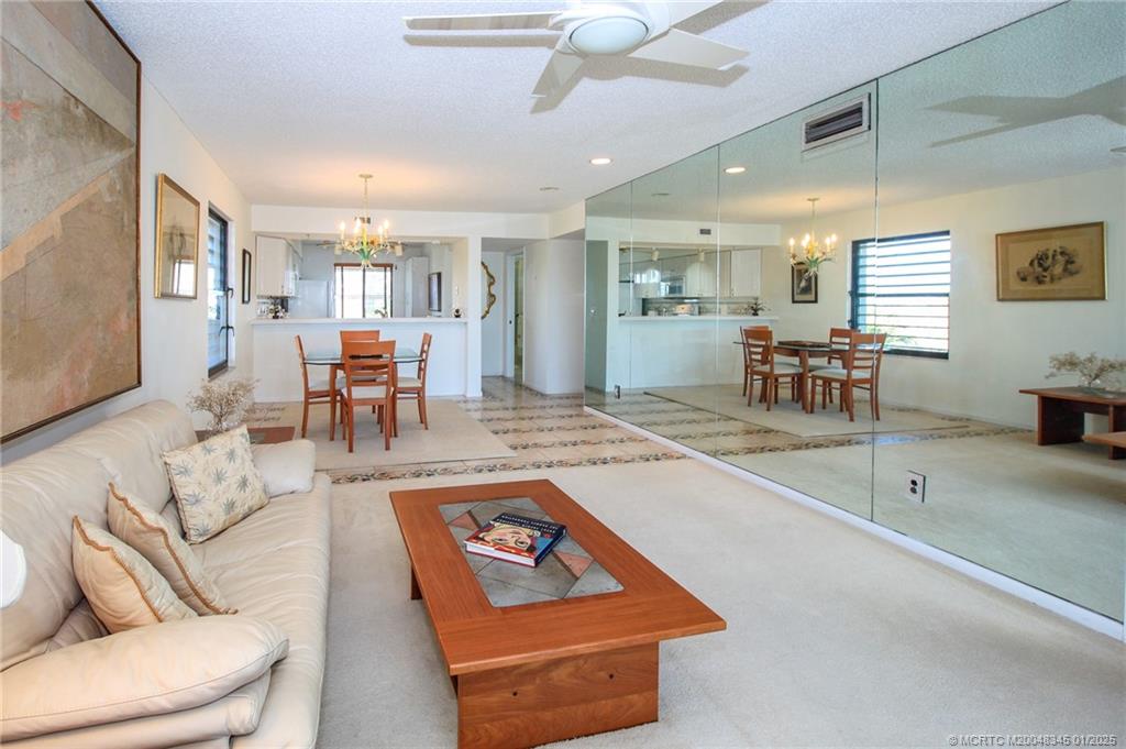 Stuart, Florida 34996, United States, 2 Bedrooms Bedrooms, ,2 BathroomsBathrooms,Residential,Active,21843