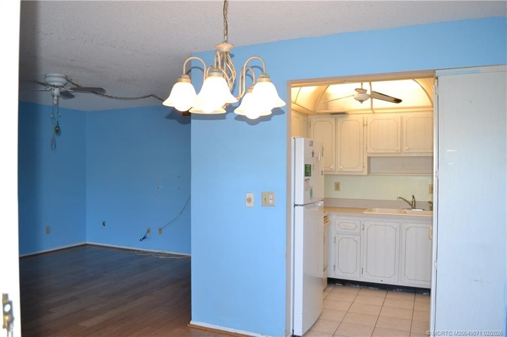 Photo of 2929 SE Ocean Boulevard #4-E, Stuart, FL 34996 (MLS # M20049071)