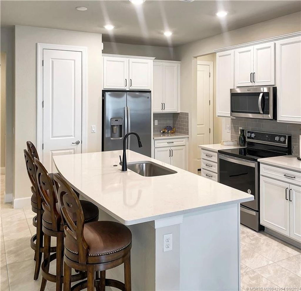 Photo of 1869 SE Tarni Way, Stuart, FL 34996 (MLS # M20042954)